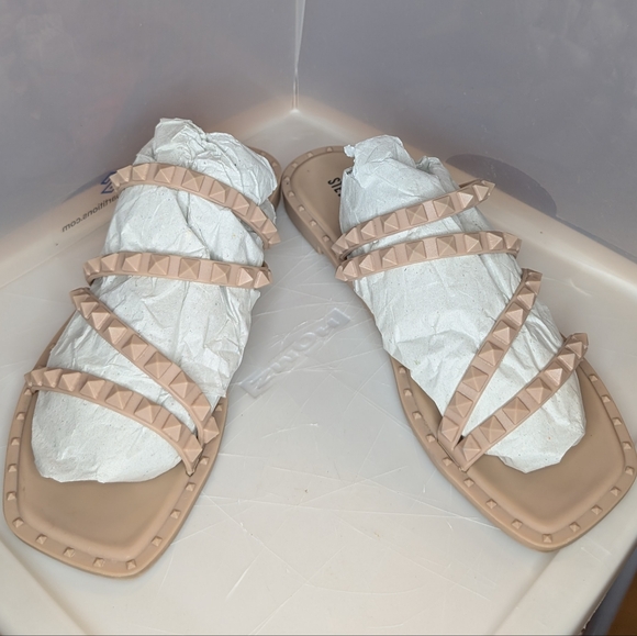 Studded Beige Sandals‎ - Picture 1 of 8